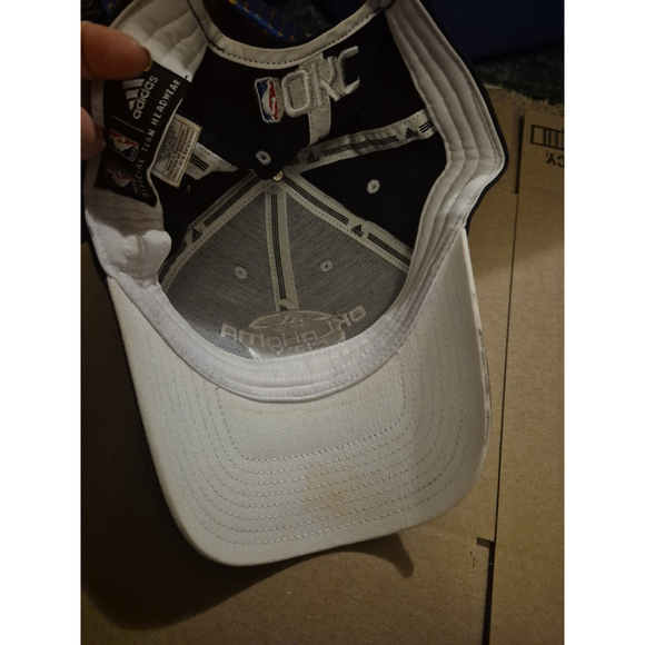 Adidas Oklahoma City OKC Official Team Headware RN 119208 One Size Fits All - Picture 4 of 4
